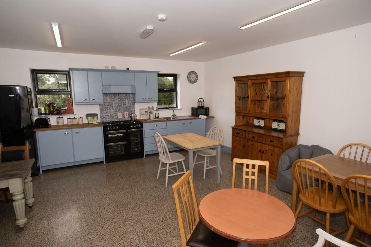 Bluebell Lane Glamping Otel Newry Dış mekan fotoğraf