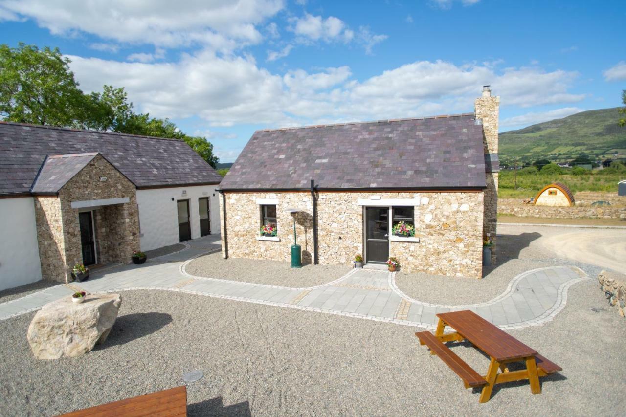 Bluebell Lane Glamping Otel Newry Dış mekan fotoğraf
